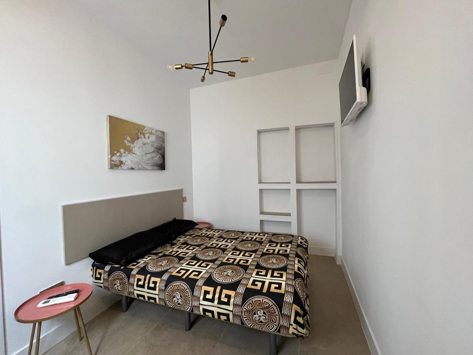 Loft4 Luxury Vacation Deluxe Plaza Mayor Madrid Eksteriør billede
