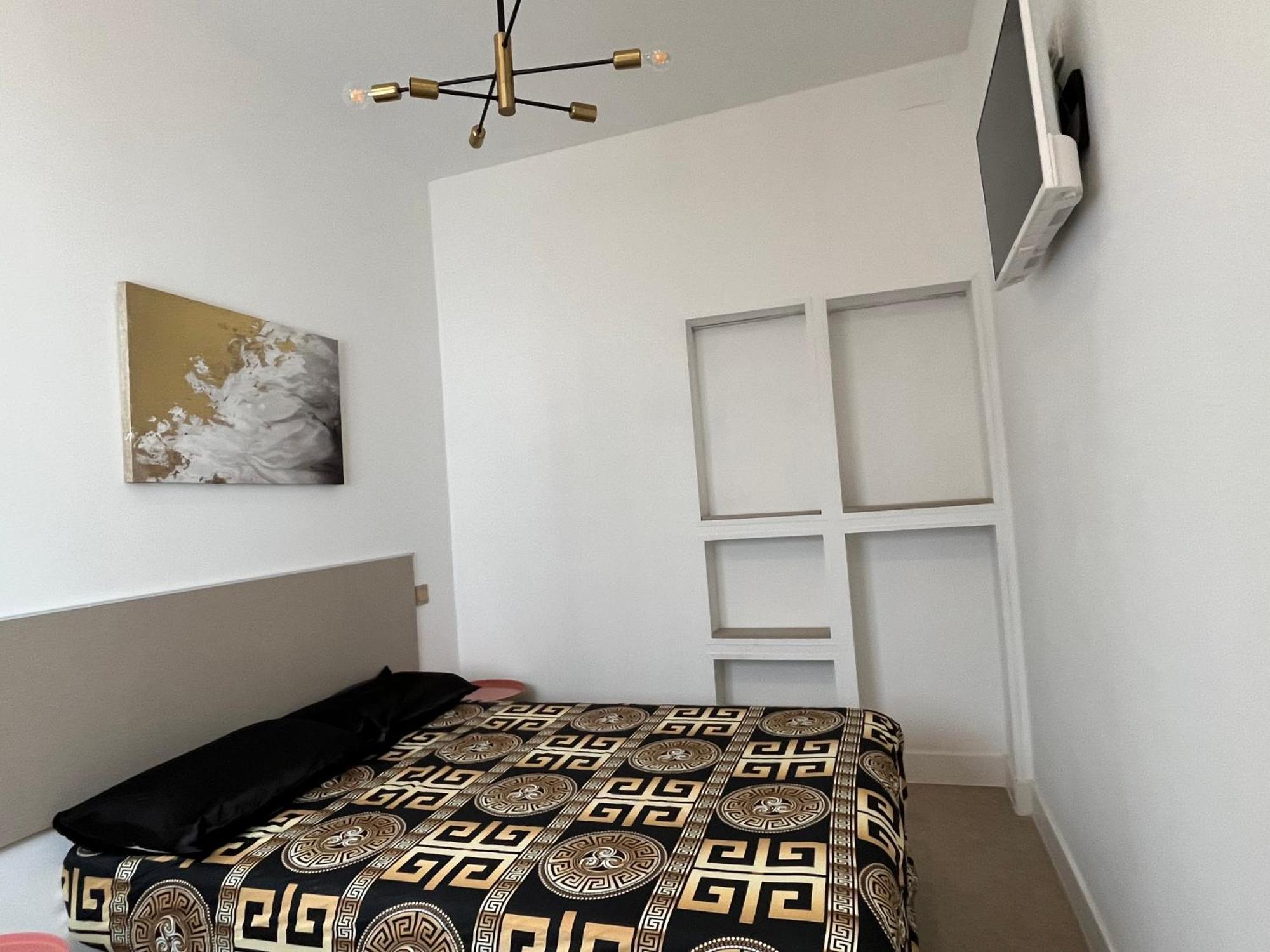 Loft4 Luxury Vacation Deluxe Plaza Mayor Madrid Eksteriør billede