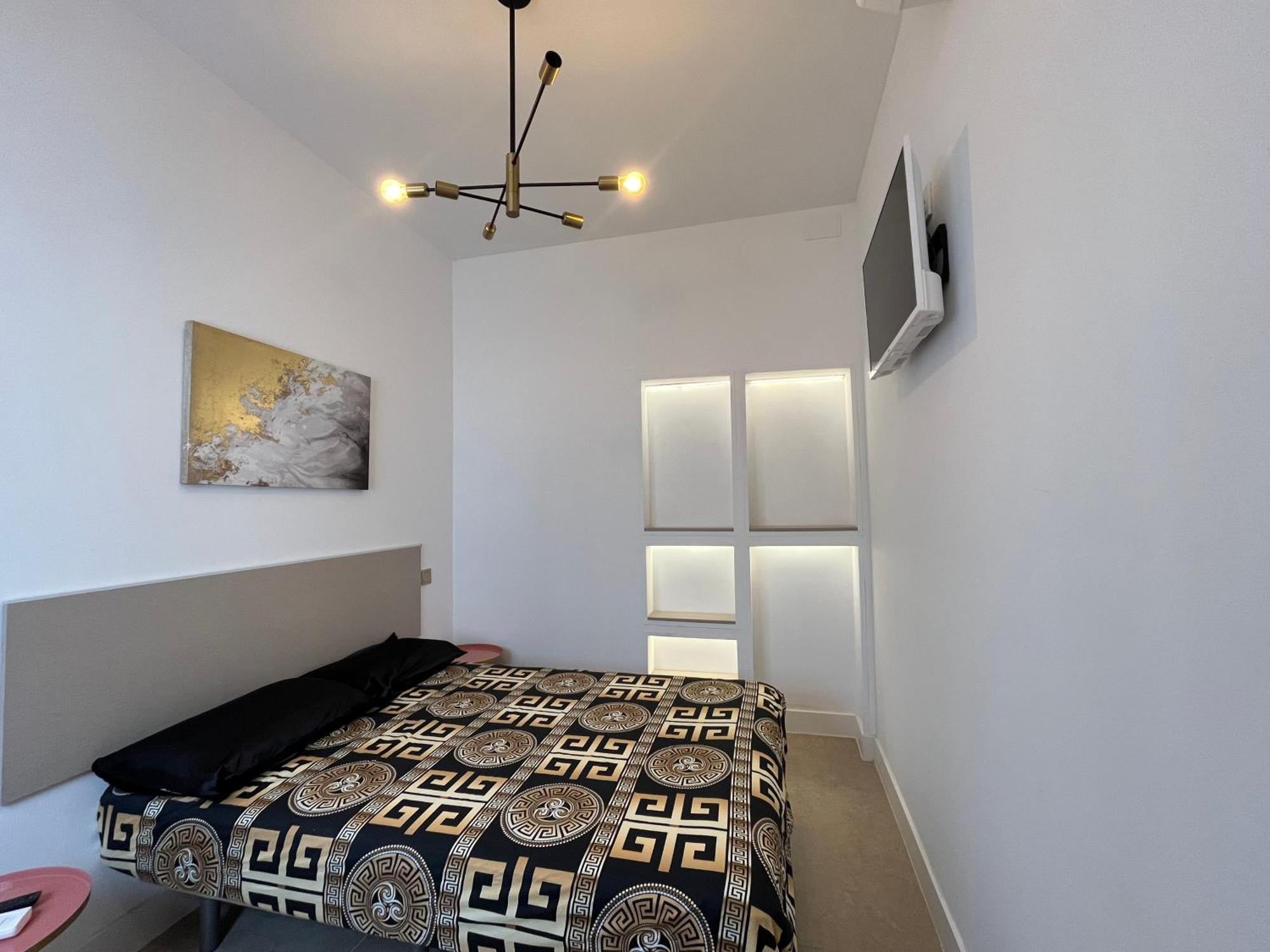Loft4 Luxury Vacation Deluxe Plaza Mayor Madrid Eksteriør billede